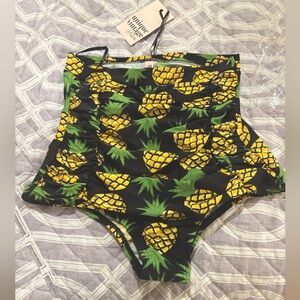 NWT high waisted bikini bottoms